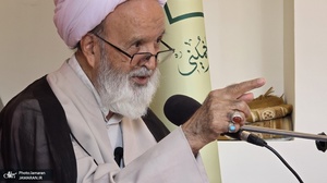 نهمین نشست بازخوانی خاطرات امام خمینی(س) و انقلاب اسلامی  / حجت الاسلام ملکا