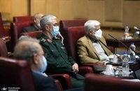 برگزاری هشتمين جلسه مجمع تشخيص مصلحت نظام در سال جاری به ریاست آملی لاریجانی و با حضور رئيس جمهور، رئيس قوه قضائيه و اکثر اعضای مجمع (2)