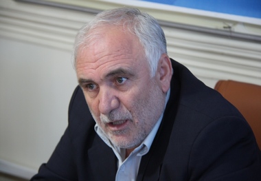 آموزش مهارت‌های فنی و حرفه‌ای پیش زمینه ایجاد اشتغال در جامعه است