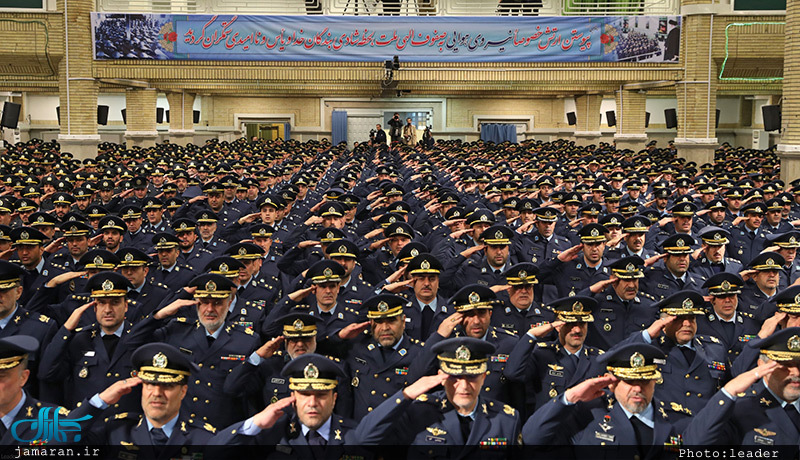 دیدار فرماندهان نیروی هوایی و پدافند هوایی ارتش با رهبر معظم انقلاب