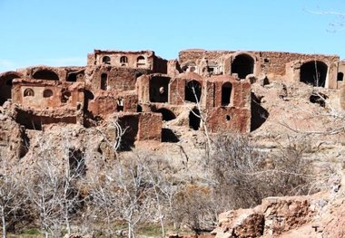 روستاهای خالی از سکنه و گرفتاری در مشکلات شهرنشینی