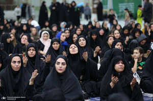 مراسم سوگواری شب اربعین حسینی(ع) در حرم امام خمینی(س)