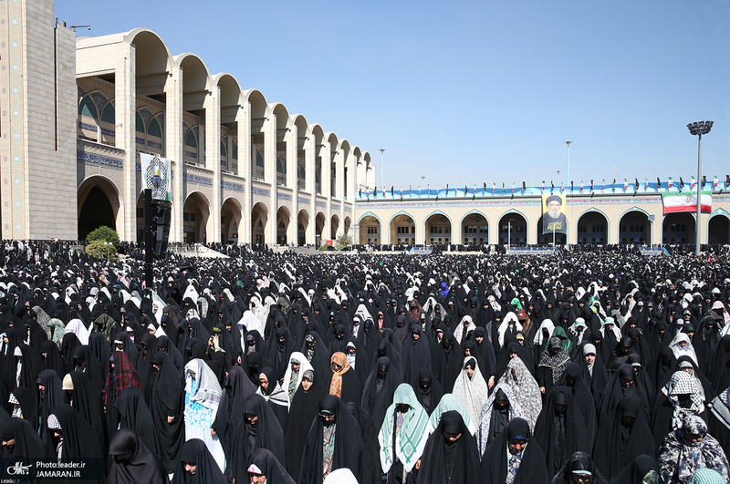 اقامه نماز جمعه تهران به امامت رهبر معظم انقلاب