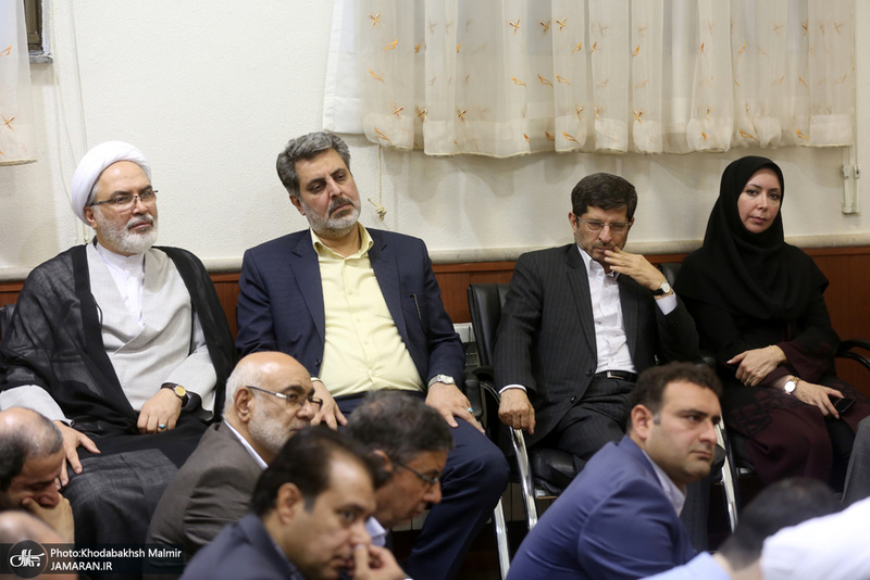 دیدار وزیر، معاونان و مدیران وزارت ارشاد با سید حسن خمینی