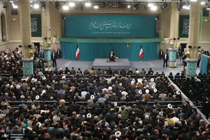 دیدار هزاران نفر از مردم آذربایجان شرقی با رهبر معظم انقلاب