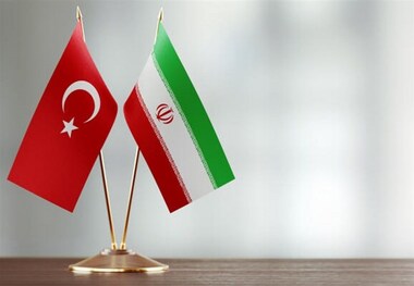 خورسند، تحلیلگر مسائل اوراسیا: ایران و ترکیه در یک تنش نانوشته با یکدیگر قرار گرفته‌اند/ نیاز به تغییر رویکرد در قبال همسایگان داریم/ مماشات بسیار ما، باعث شده آن‌ها تصورات غلطی در مورد ایران بکنند
