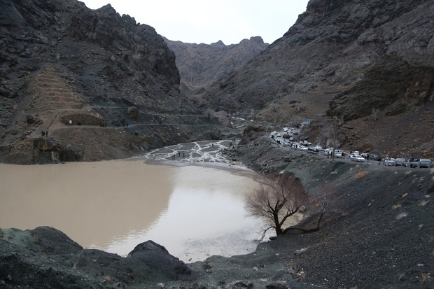 زیر باران با دلهره