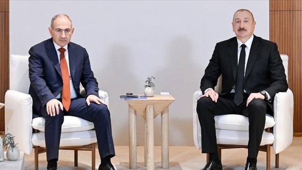 دیدار علی‌اف و پاشینیان در امارات + عکس