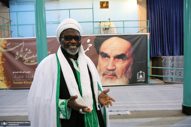 بازدید رهبر شیعیان کشور غنا از بیت امام خمینی در جماران