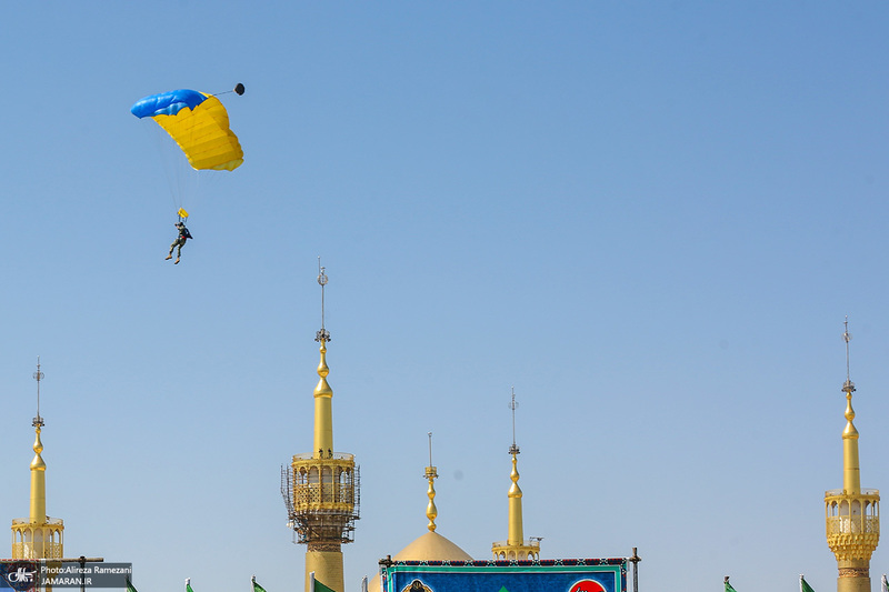 مراسم رژه روز ارتش در جوار حرم مطهر امام خمینی (س) - 2