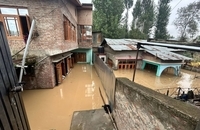 سیل در کشمیر ھند ادامه دارد (7)