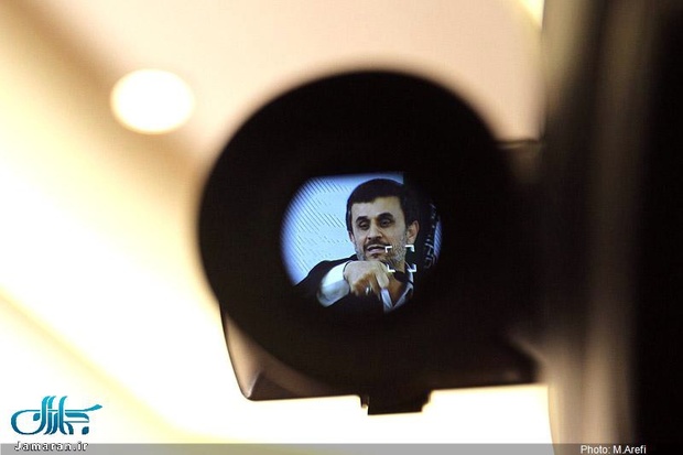 احمدی‌نژاد شکایت کرد