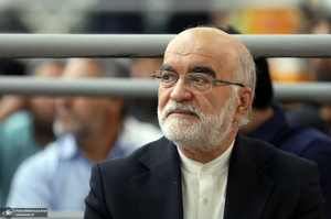 حضور شخصیت‌های سیاسی و مسئولان کشوری و لشکری در مراسم سالگرد ارتحال حضرت امام خمینی (س) -1