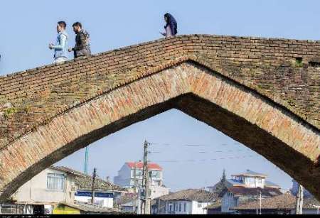 پل خشتی نماد شهر لنگرود ،آزرده از جفای روزگاران