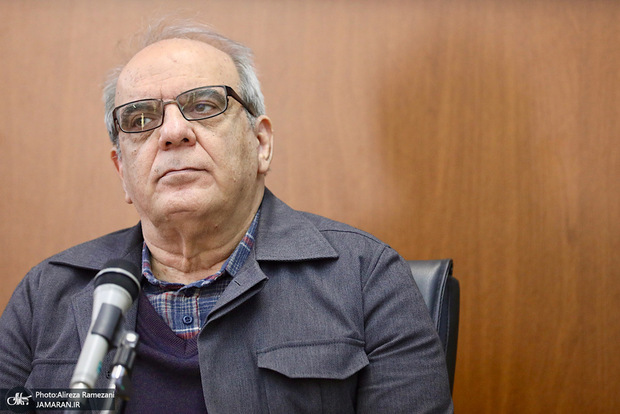عباس عبدی: اینکه پزشکیان گفت قانون حجاب را اجرا نمی‌کند اتفاق سیاسی بزرگی بود، اما عده‌ای می‌خواهند به این بازی ادامه دهند