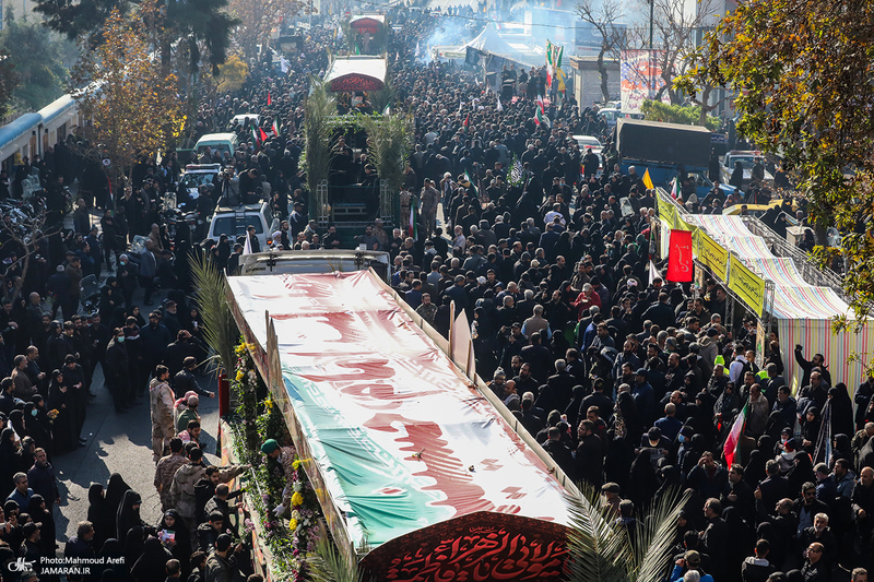 تشییع پیکرهای 110 شهید گمنام دفاع مقدس در تهران - 2