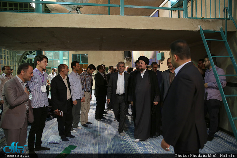 دیدار برگزیدگان هجدهمین کنگره پرسش مهر ریاست جمهوری با یادگار امام