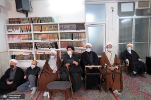 مراسم عزاداری شهادت حضرت فاطمه (س) در دفتر آیت الله العظمی صانعی (ره)