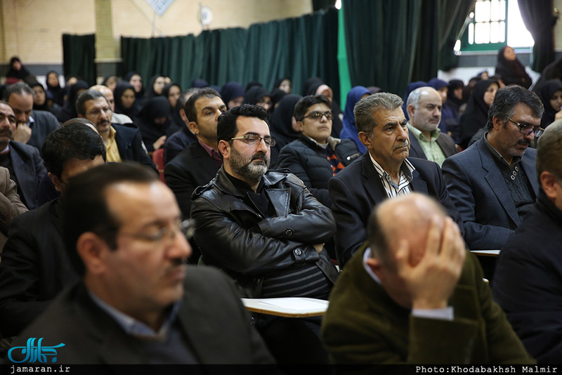 نشست بررسی «جایگاه اخلاق در ساحت های تربیت دانش آموزی با نگاهی به اندیشه تربیتی حضرت امام»