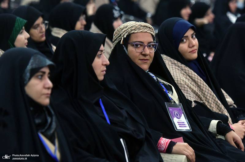 گردهمایی دانشجویان و طلاب بسیجی در حرم مطهر امام خمینی (س)