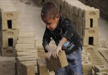 هزاران کودک در افغانستان از کمک‌های سازمان ملل محروم شدند