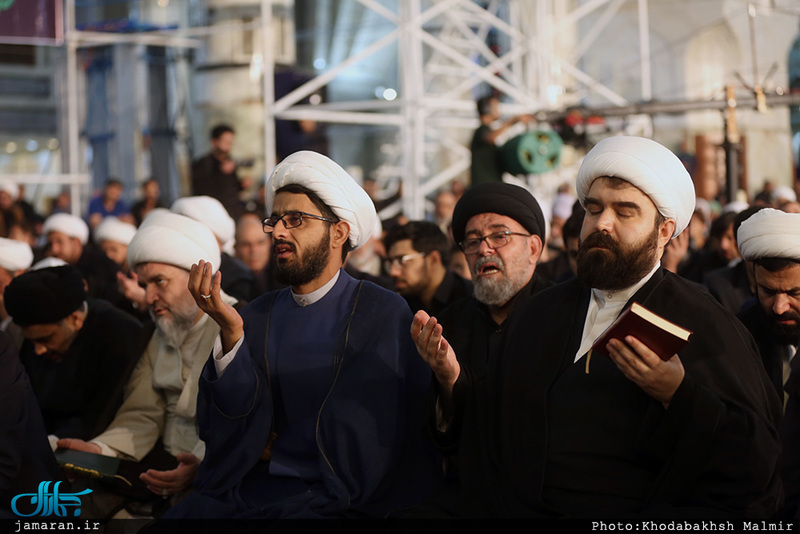 مراسم احیاء شب بیست و یکم ماه مبارک رمضان درحرم مطهر امام خمینی (س) /2