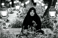 مادران شهدای دفاع مقدس هنوز با یاد و خاطره فرزندانشان زندگی می‌کنند (31)