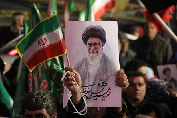 ساخت ۲ قطعه موسیقی بر اساس اشعار رهبر شهید