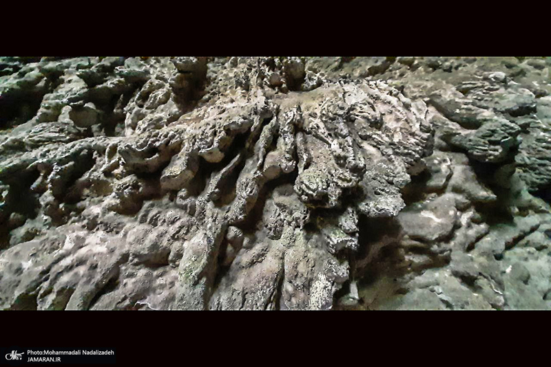 غار‌های روستای چلک