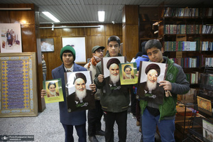 بازدید اقشار مختلف مردم از بیت امام خمینی (س) در جماران- 6