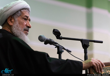 دلنوشته آیت الله محمود امجد بر کتاب« حاج آخوند»