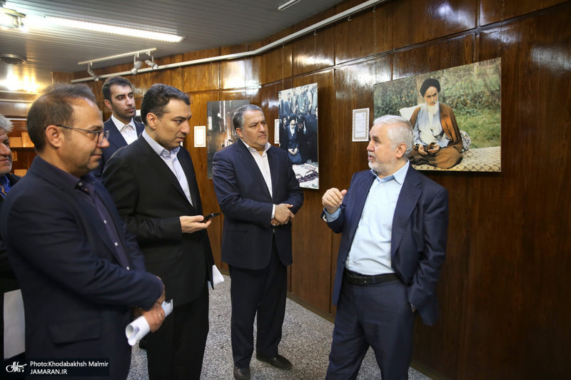 بازدید علی دارابی، معاون میراث فرهنگی از بیت امام خمینی (س) از جماران