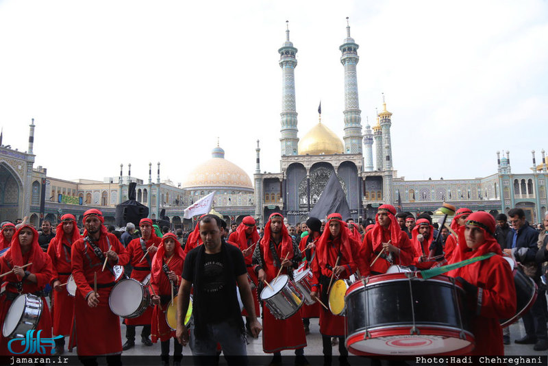 دسته عزاداری خادمان حرم حضرت معصومه ( س) در روز شهادت امام رضا (ع)