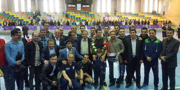 داور با تجربه فوتسال ایران از میادین خداحافظی کرد+ عکس
