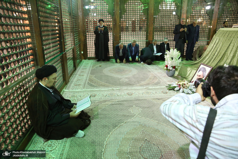 تجدید میثاق رئیس جمهور و اعضای دولت با آرمان های حضرت امام خمینی (س)