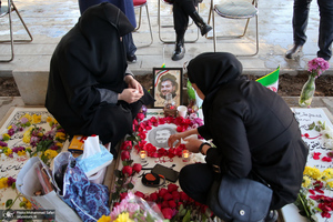 مهمانی لاله ها در قطعه شهدای بهشت زهرا