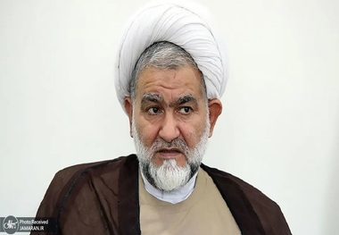 نماینده رباط کریم: نانواهایی کیسه آرد 34  هزار تومانی را 600 هزار تومان می‌فروختند/ پول ارز را باید صرف انتقال آب شیرین کنیم/ تصمیمات سخت در نهایت شیرین است