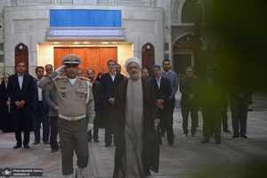 تجدید میثاق اساتید و دانشجویان پژوهشکده امام خمینی و انقلاب اسلامی با آرمان های بنیانگذار جمهوری اسلامی ایران