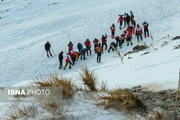 توقف جست‌وجوی کوهنورد مفقودی در میشو به دلیل برودت هوا