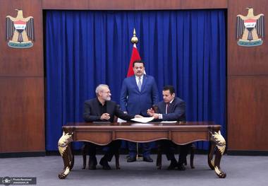 امضای تفاهم‌نامهٔ امنیتی مشترک بین ایران و عراق توسط لاریجانی و قاسم الاعرجی