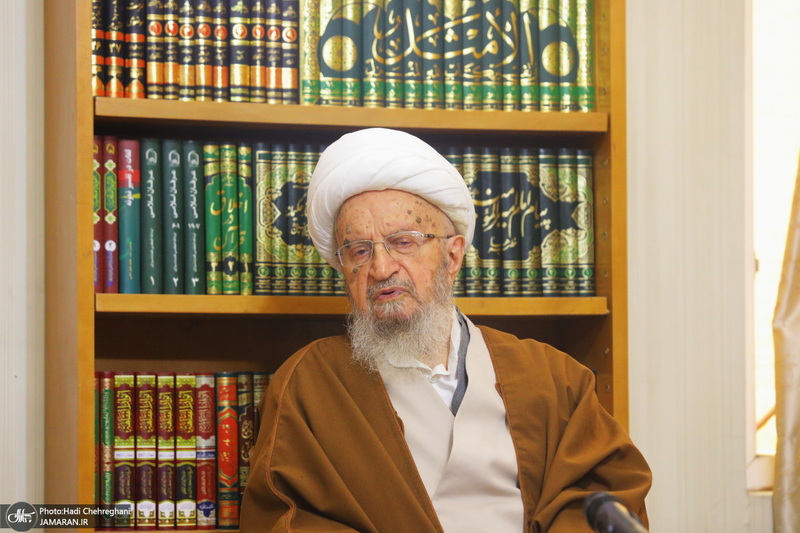 دیدار وزیر کشور با مراجع و علماء در قم - مکارم شیرازی