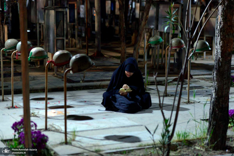 احیای شب بیست و سوم ماه مبارک رمضان در بهشت زهرا (س)