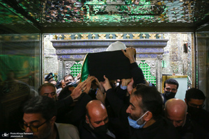 مراسم تشییع و خاکسپاری پیکر آیت الله ری شهری (ره) در حرم حضرت عبدالعظیم حسنی (ع)