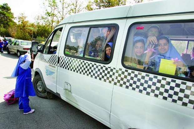 سازمان تاکسیرانی نظارت ویژه بر خودروهای سرویس مدارس دارد