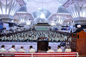 عزاداری دانشجویان دانشگاه علوم انتظامی امین در حرم مطهر امام خمینی(س)