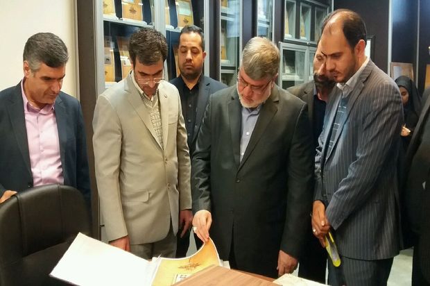 استاندار خراسان جنوبی از اداره ثبت احوال بیرجند بازدید کرد