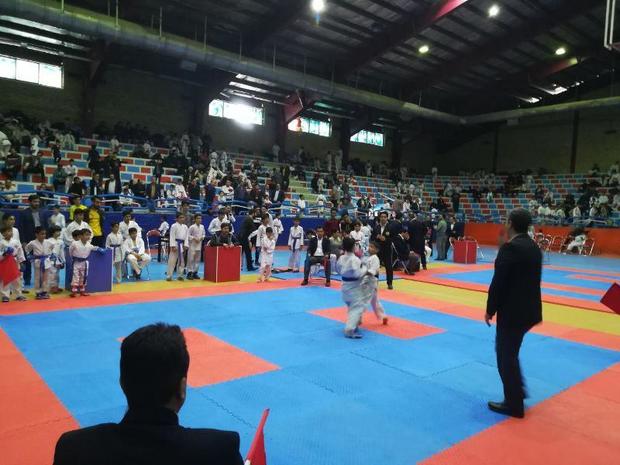 جشنواره کاراته گیلان با شرکت 220 کاراته کار برگزار شد