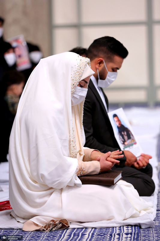 قرائت خطبه عقد خواهر شهید مدافع حرم مجید قربانخانی توسط رهبر انقلاب