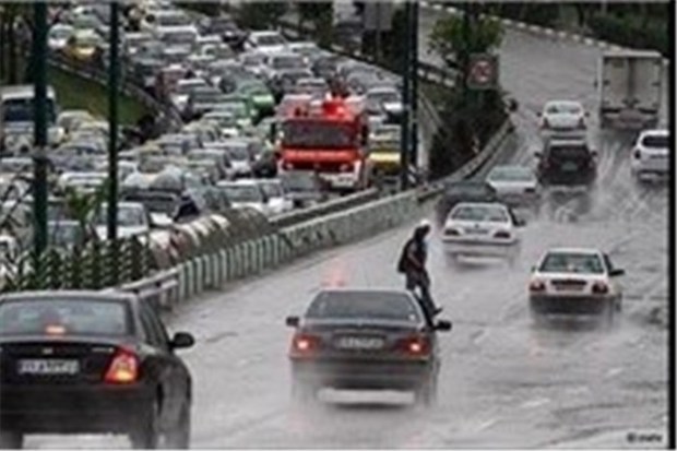 بهسازی و رفع نواقص ترافیکی سطح شهر تهران در آستانه نوروز