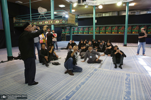 بازدید جمعی از زائرین اباعبدالله الحسین (ع) از کشور ترکیه از جماران